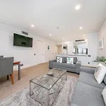 Luxurious & Spacious Living With Breathtaking Views