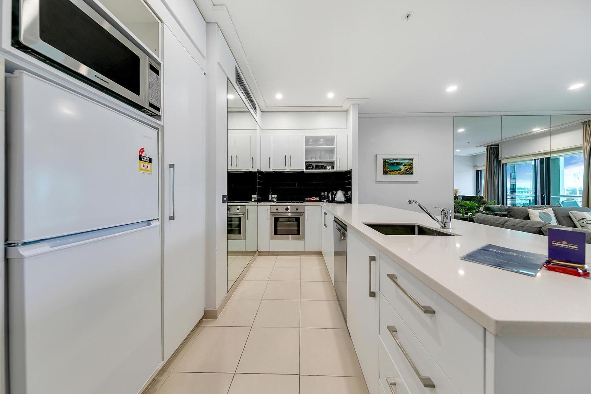 Luxurious & Spacious Living With Breathtaking Views *